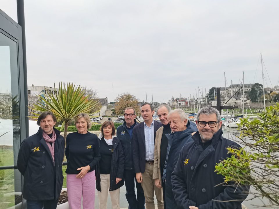 Conférence de presse | rencontre avec Yann Queffélec, écrivain de renom et parrain de la Semaine du Golfe du Morbihan 2025